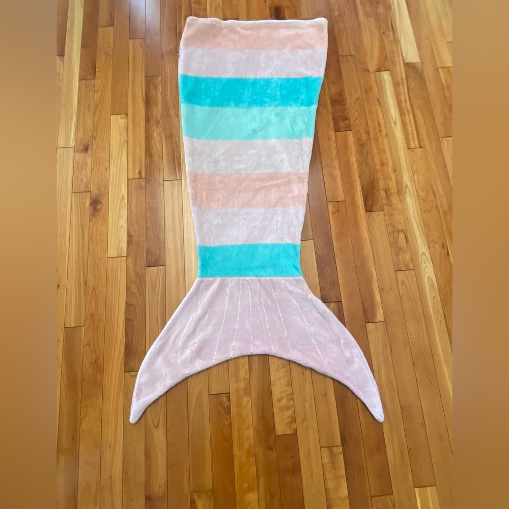 Mermaid blanket